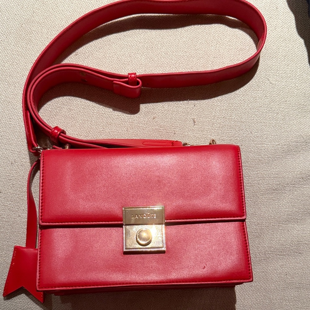 Lavoute Red Leather Crossbody Bag - Picture 1 of 6